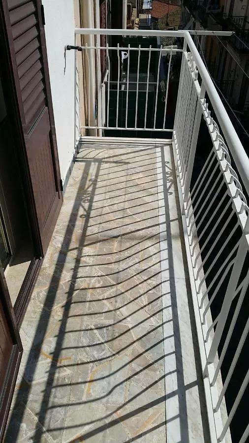 La Casa Delle Rose 호텔 몬델로 이탈리아